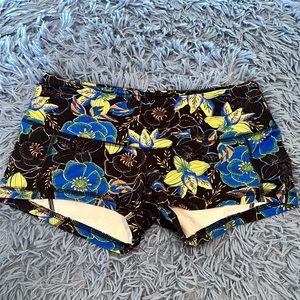 Fleo Booty Short - Small